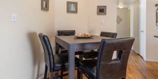 Oak Tree Park Apartments Gallery 5