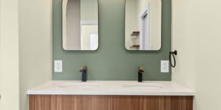 4503 North 19th Street - 2 Gallery 34