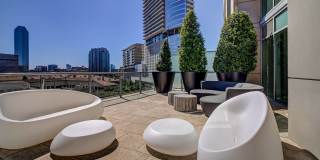 Cirque Gallery 38