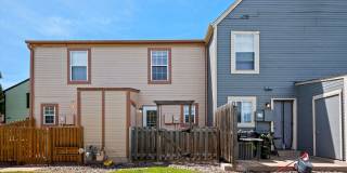 Warm 1 bd in heart of Aurora Gallery 18