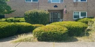 186 E. Main St. Gallery 1