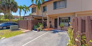 14205 SW 57th Ln Gallery 1