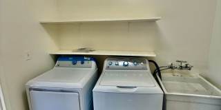 4 BR/2.5 BA/4 PK/Available May 1 Gallery 12