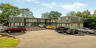 Redmont Square Gallery 1