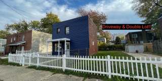 Newly Renovated 2 Bedroom/1 Bathroom Home with Driveway and Double Lot! Gallery 1