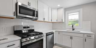 Stunning 2 bedroom home in Ambridge available July 1! Gallery 1