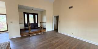 Beautiful 3 Bedroom 2.5 Bath Home in New Wood Valley Gallery 59