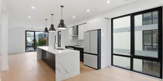 1810 CENTRAL PL NE #2 Gallery 1