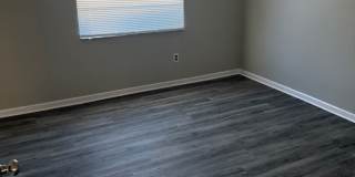 Spacious 4 Bed Condo Gallery 15