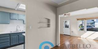 5425 Adams Avenue Gallery 8