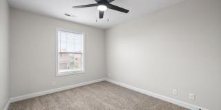Pet Friendly Four Bedroom! Gallery 31