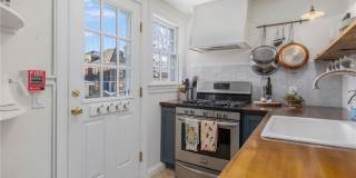 36 Kay Street unit: 3 Gallery 12