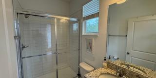 Cozy one bedroom apartment near downtown St. Petersburg Gallery 5