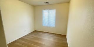 Fresh paint 3 Bedroom, 2 baths very low maintenance home Gallery 17