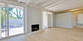 Lovely 3 Bedroom 2 Bath Home In Prime Santa Clara - This is a must see & Available Now! Gallery 5