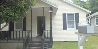 1931 Baxter St Gallery 1
