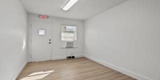 520 Booker Street Gallery 6