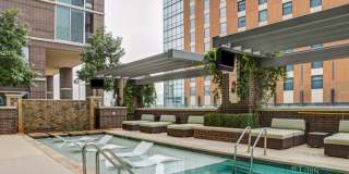 300 Brazos Street Gallery 8