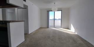 Modern 1BR/1BA Condo with Stainless Steel Appliances – Downtown Miami Gallery 21