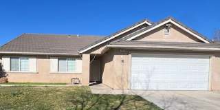 Newly remodeled beautiful home with a pool Gallery 1
