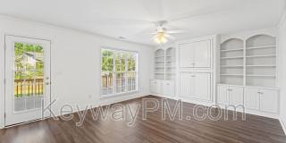 925 Sawbuck Way Gallery 8