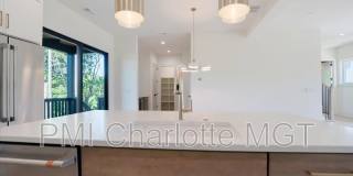 428 Dover Ave Gallery 21