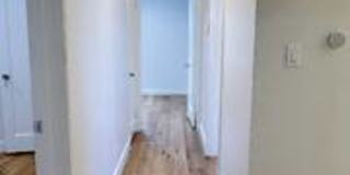 6214 West 77th Street Gallery 9