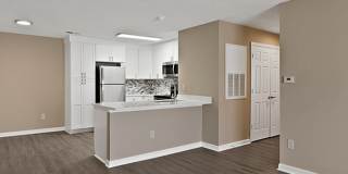 Swathmore Court Apartment Homes Gallery 1