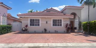 12377 NW 97th Pl Gallery 1