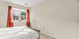 462 Glendale Avenue Gallery 31
