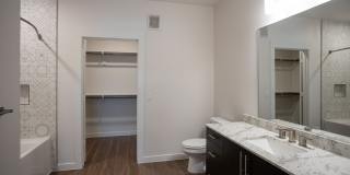 Alexan Cypress Creek Gallery 4