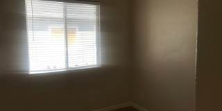 Fantastic 2nd floor condo - 2 bedroom, 2 bath, 1 car garage! Gallery 10