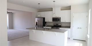 222 Amber Acorn Avenue Gallery 4