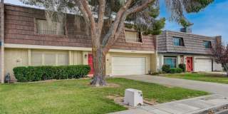 3518 Blackstone Street Gallery 3