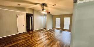 A Great Home in the Heart of Benton Gallery 3