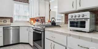 1616 Skidaway Road Gallery 16