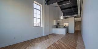 438 Penn Ave Gallery 22