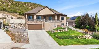 3961 E YAKIMA Way Gallery 1