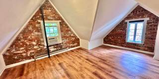 Spacious 6 bedroom 3.5 bath Tudor Townhouse w/Deck close to Georgetown University & Hospital Gallery 41