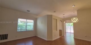 5033 SW 134th Ave Gallery 3