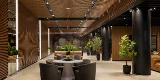 1900 Broadway Gallery 44