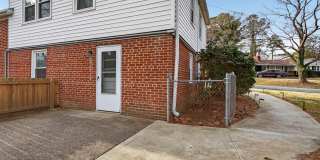 Newly updated apartment Gallery 1