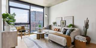 1508 North Elizabeth Street Gallery 28