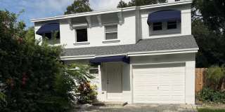 Beautifully maintained 2-bedroom, 2.5-bath townhome with a private fenced backyard and patio Beautifully maintained 2-bedroom, 2.5-bath townhome with a private fenced backyard and patio Gallery 1