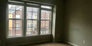 Room in 3 Bedroom Townhome at Dove Cottage Ln Gallery 6