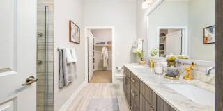 Overture Centennial 55+ Active Adult Apartment Homes Gallery 22