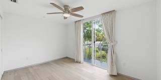 714 Northeast 14th Avenue#102 Gallery 4