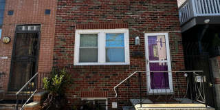 Modern 2 Bed. w/ additional office/small 3rd bedroom Passyunk Square Home w/ W/D, Central Air and more! Gallery 1