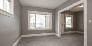 4 BED 1 BATH SINGLE FAMILY HOME IN CLEVELAND! Gallery 1