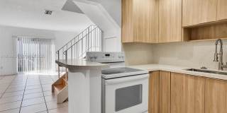 8650 SW 67th Ave Gallery 4